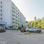 Appartamento Cozy With A View Of The Forest And The Sea In By Renters