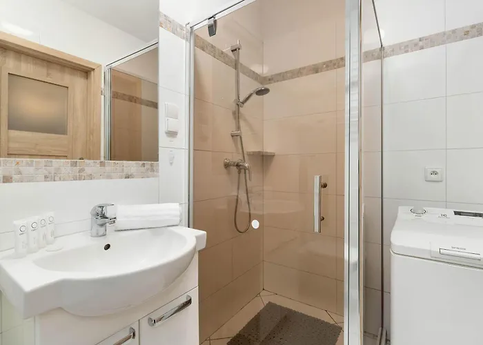 Cozy With A View Of The Forest And The Sea In By Renters Gdynia